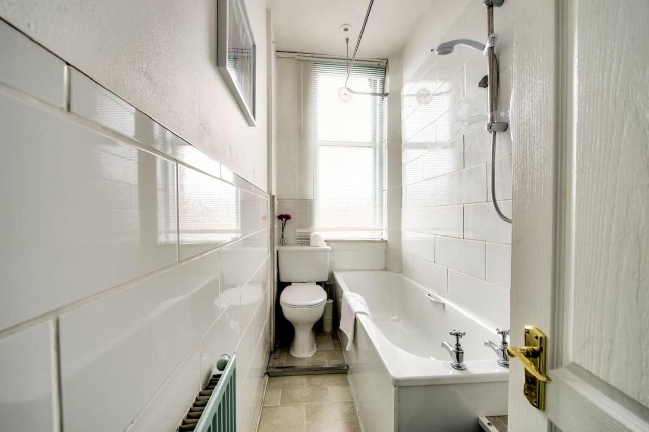 Guestready - Cosy Home 5 Minutes From Waverley! Edinburgh Exterior photo