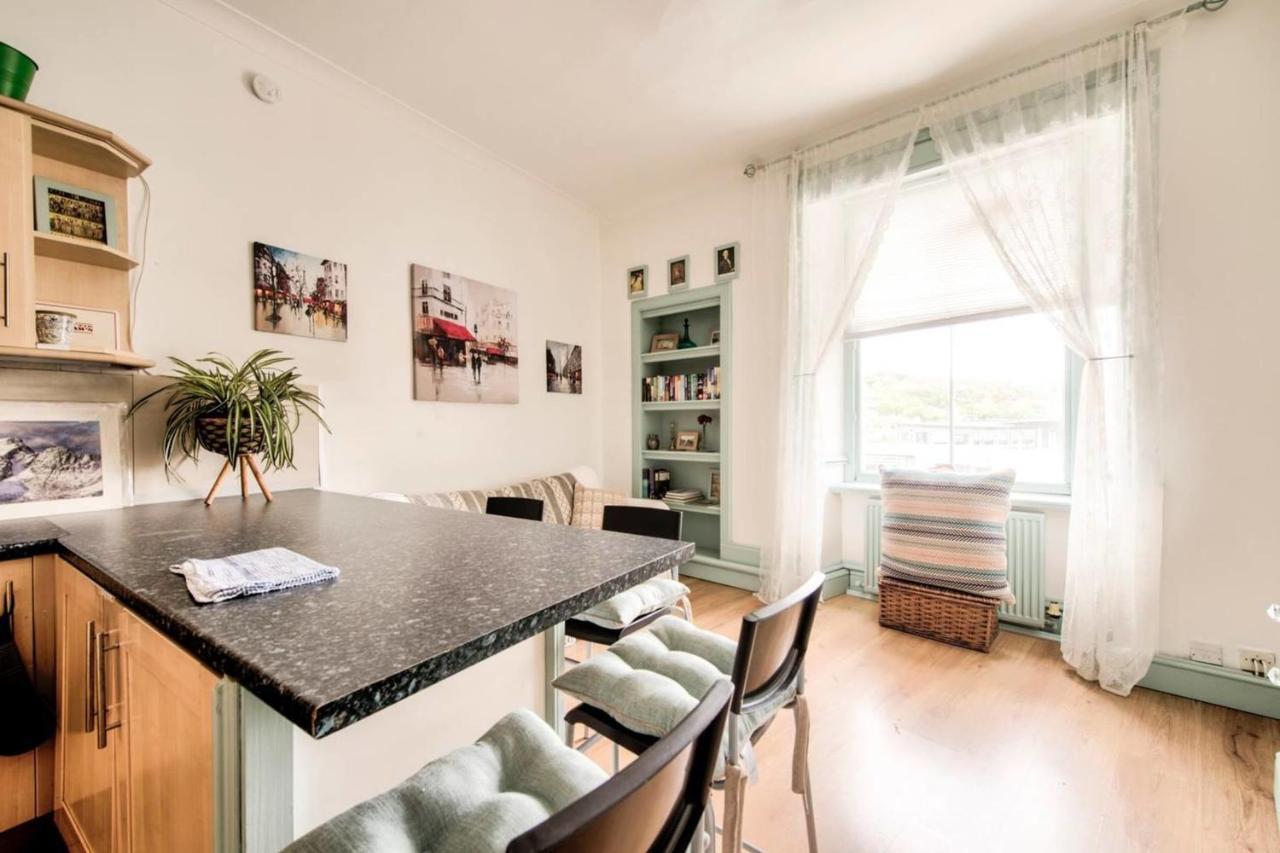 Guestready - Cosy Home 5 Minutes From Waverley! Edinburgh Exterior photo